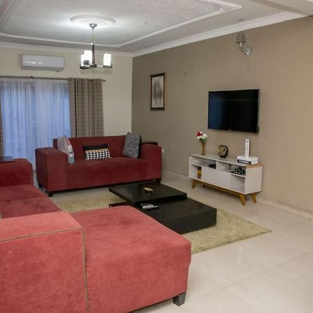 Royal Suites Apartments Lusaka Eksteriør bilde