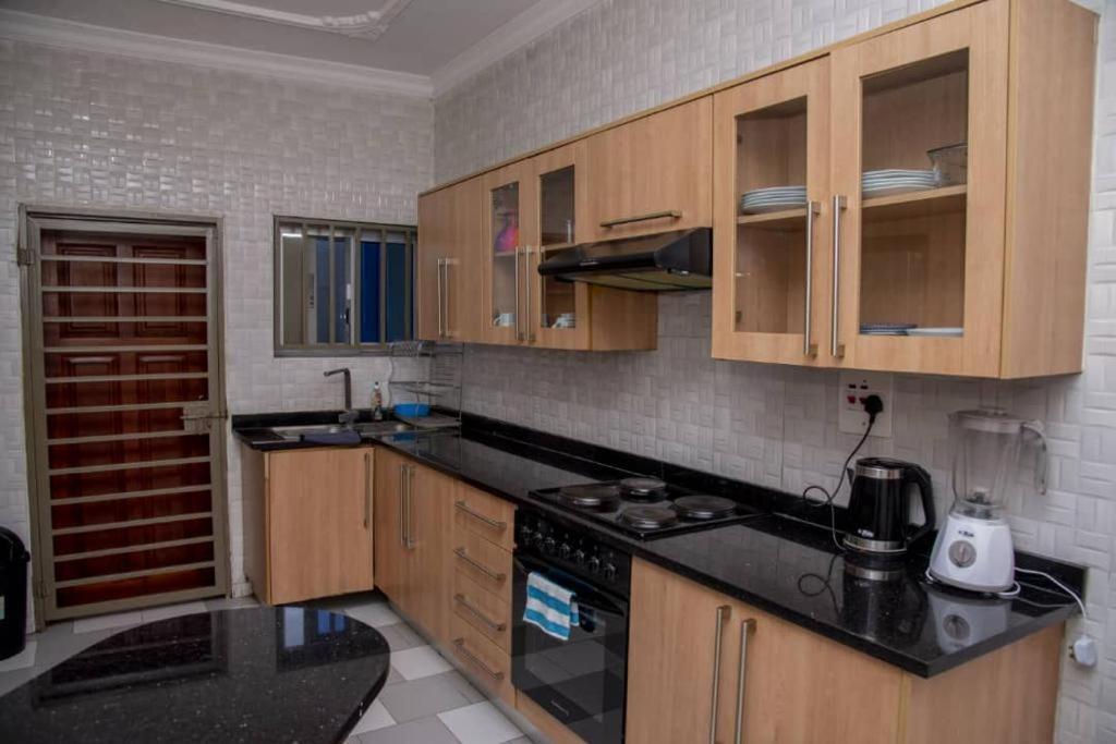Royal Suites Apartments Lusaka Eksteriør bilde